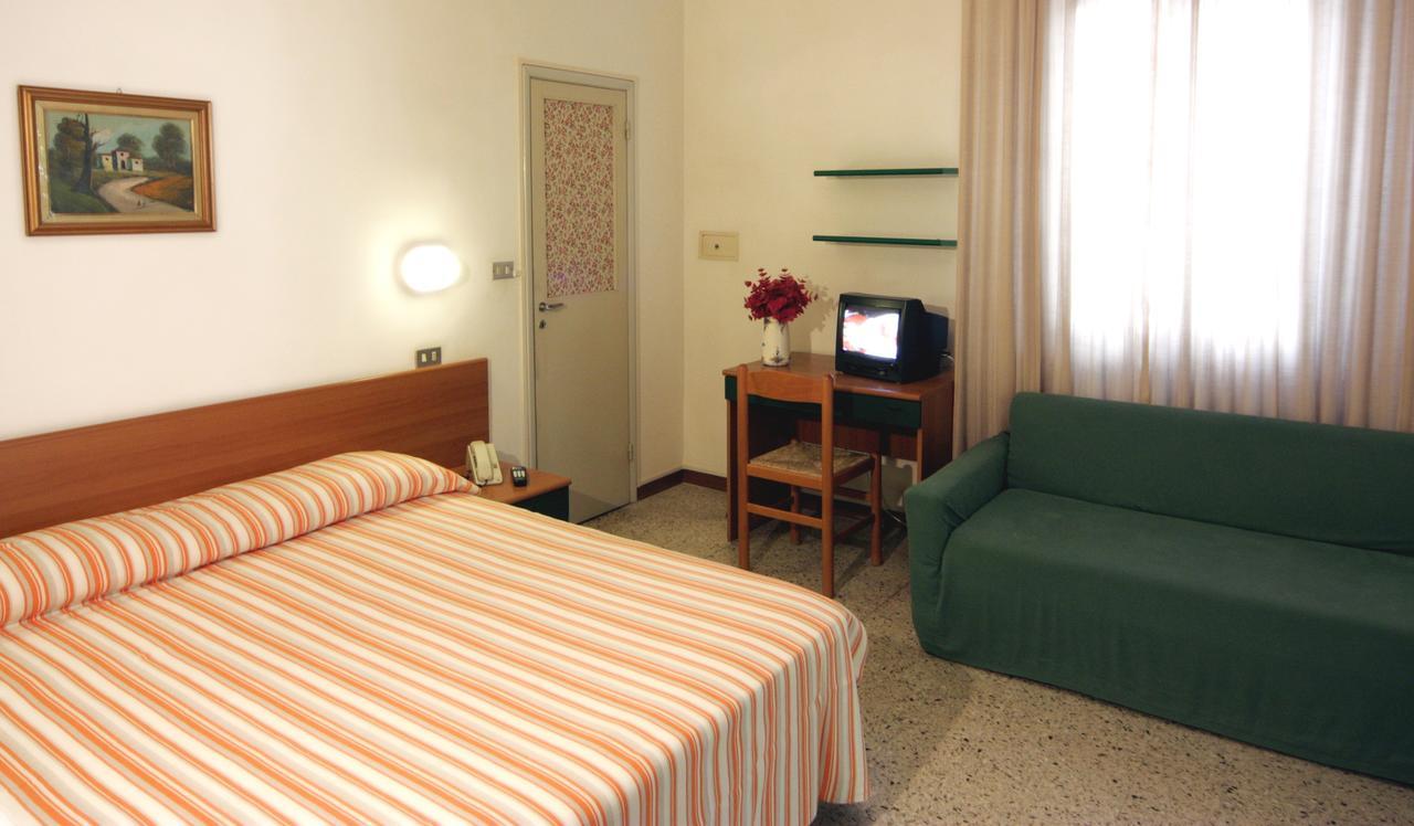 Hotel Garni Picnic Riccione Exteriér fotografie